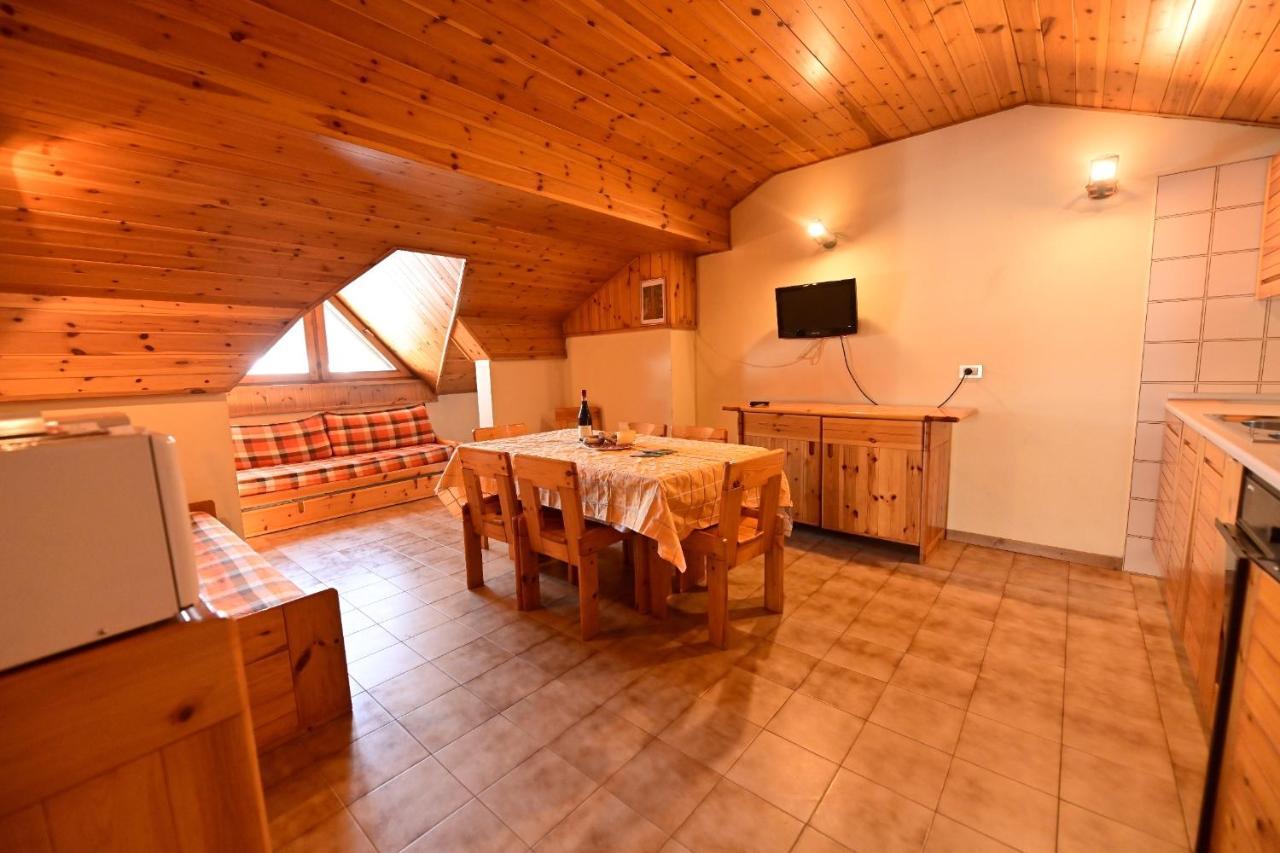Residence Raethia Tra Bormio E Livigno Pradelle Zewnętrze zdjęcie