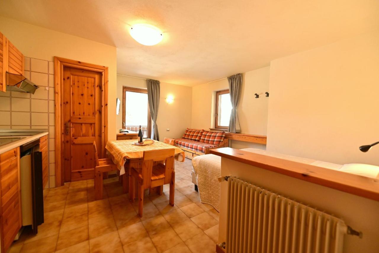 Residence Raethia Tra Bormio E Livigno Pradelle Zewnętrze zdjęcie