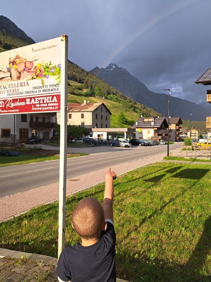 Residence Raethia Tra Bormio E Livigno Pradelle Zewnętrze zdjęcie