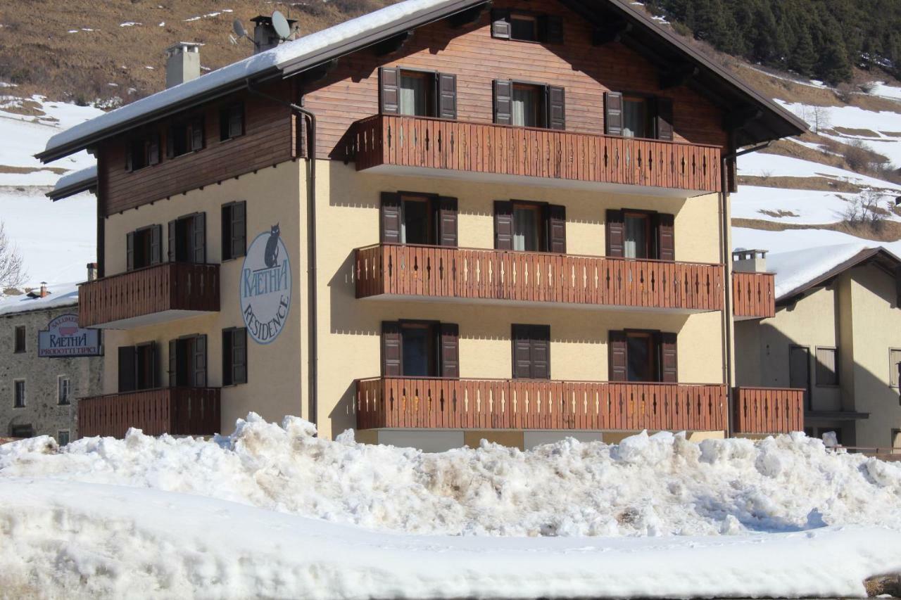 Residence Raethia Tra Bormio E Livigno Pradelle Zewnętrze zdjęcie